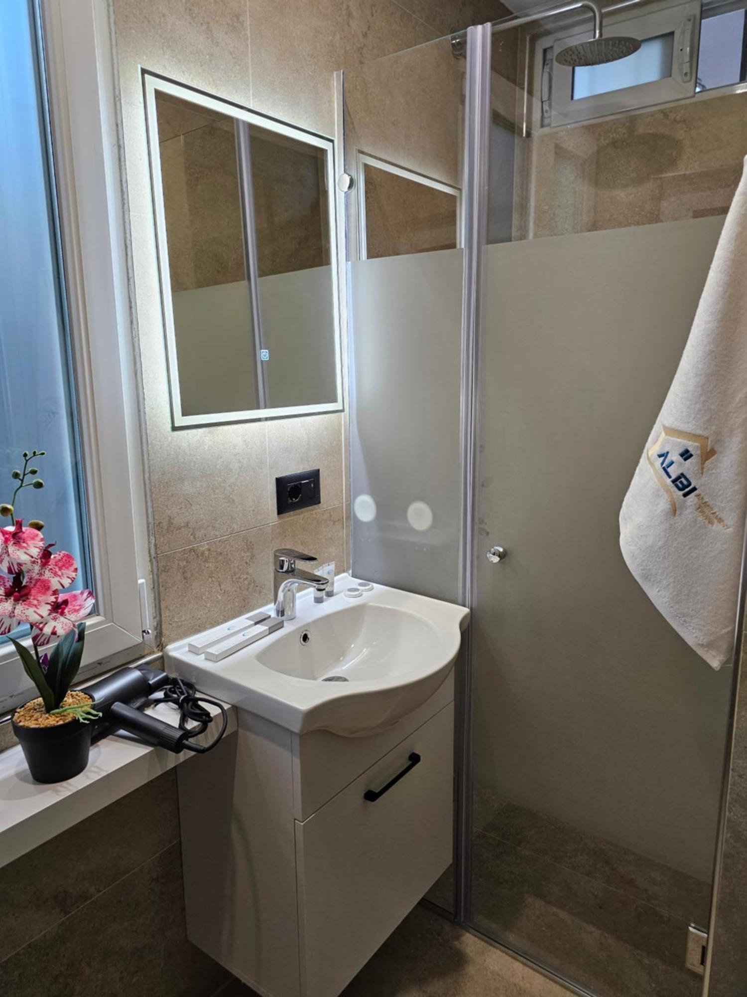 Albi Apartment تيرانا المظهر الخارجي الصورة